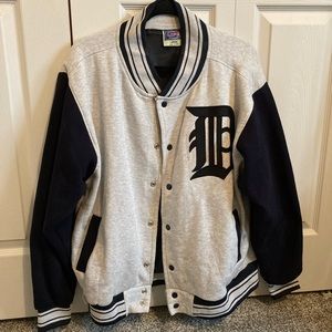 Authentic Life Apparel, Detroit Jacket - Size L